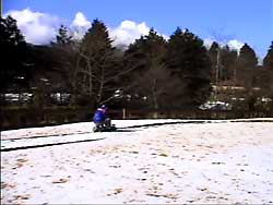 燃料電池ミニ機関車テスト走行動画1